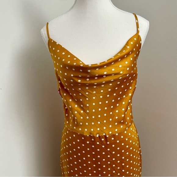 Anthropologie J.O.A Just One Answer Josie Polka Dot Slip Dress Gold Size Large - Picture 6 of 12